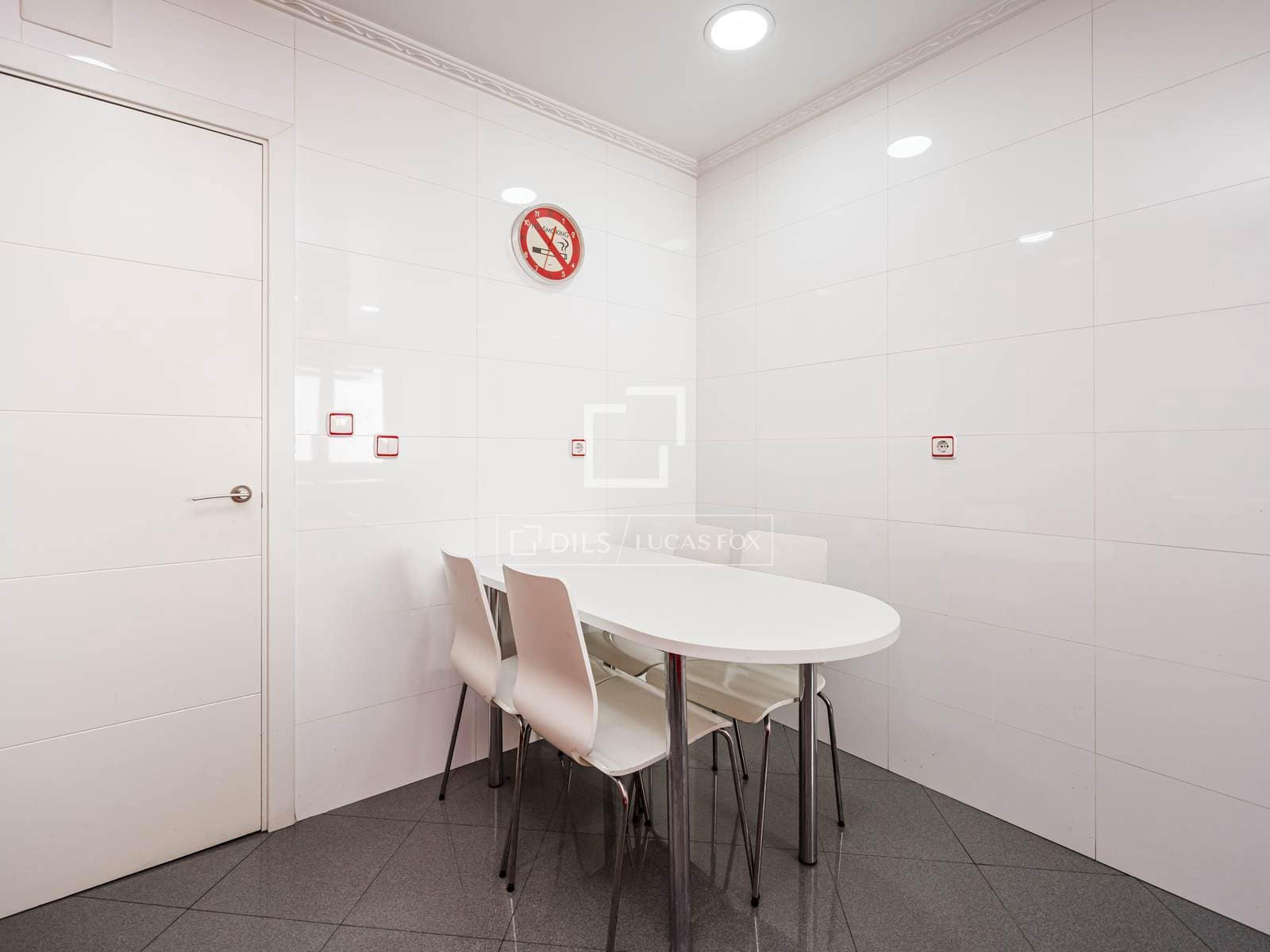 4 soveværelse Lejlighed til salg i Madrid by - € 899.000 (Ref: 9889125)