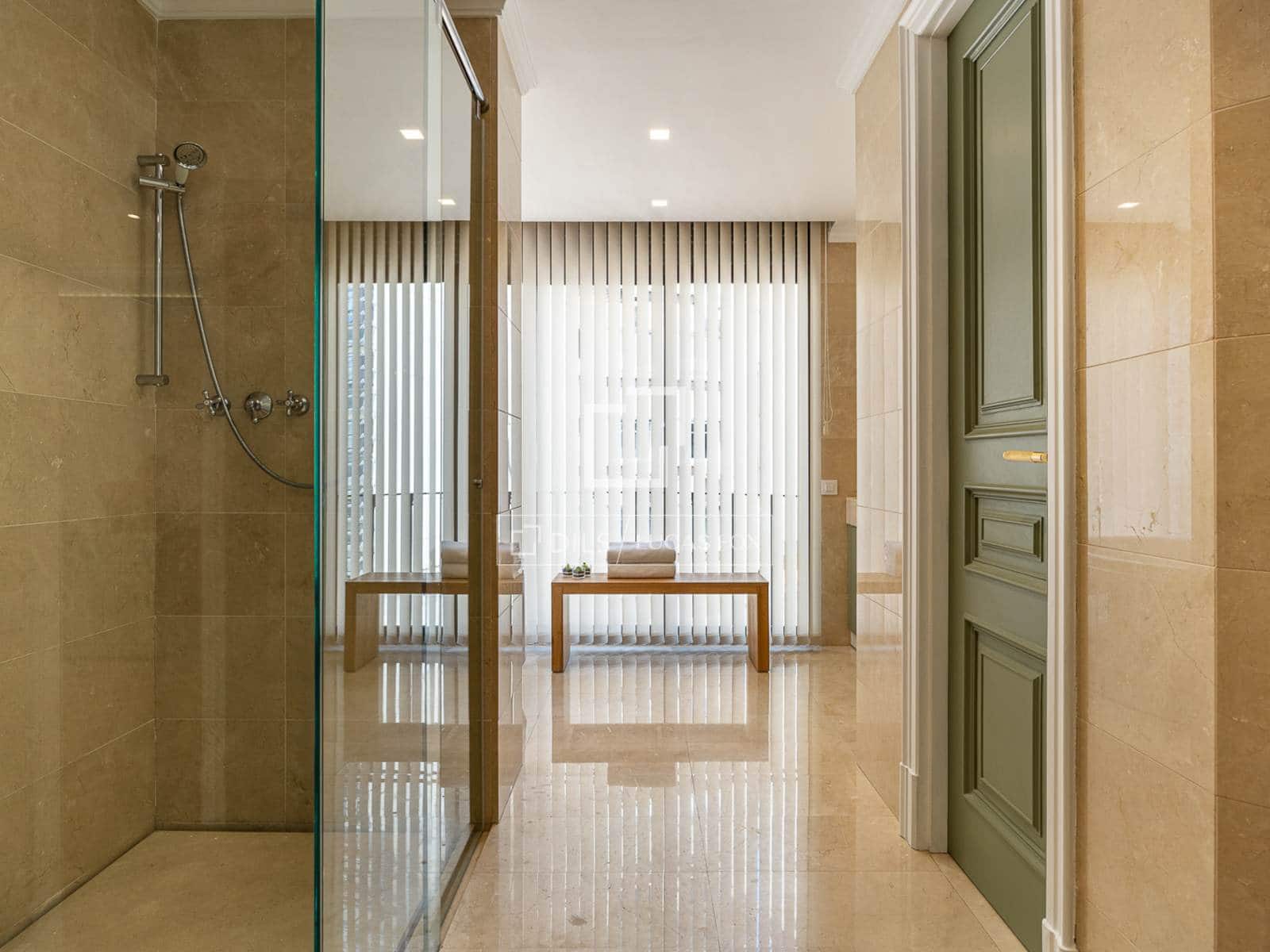 4 soveværelse Lejlighed til salg i Barcelona by - € 2.150.000 (Ref: 9889255)
