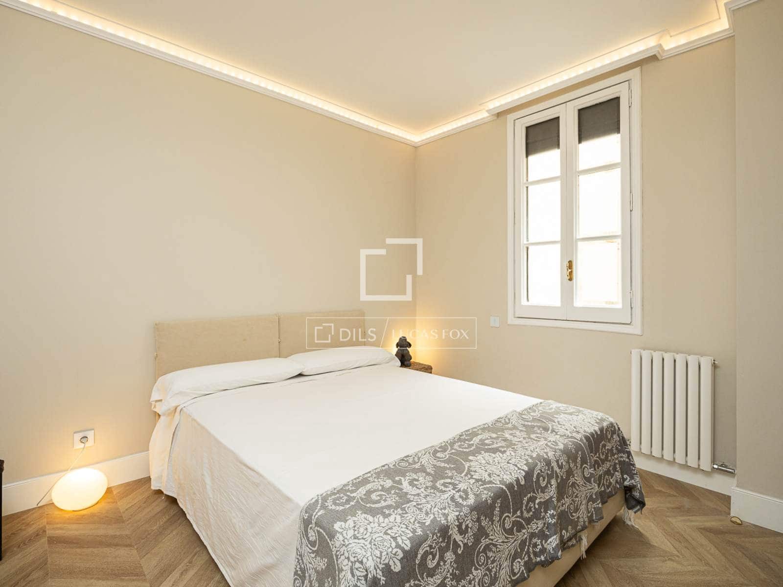 4 soveværelse Lejlighed til salg i Barcelona by - € 2.150.000 (Ref: 9889255)