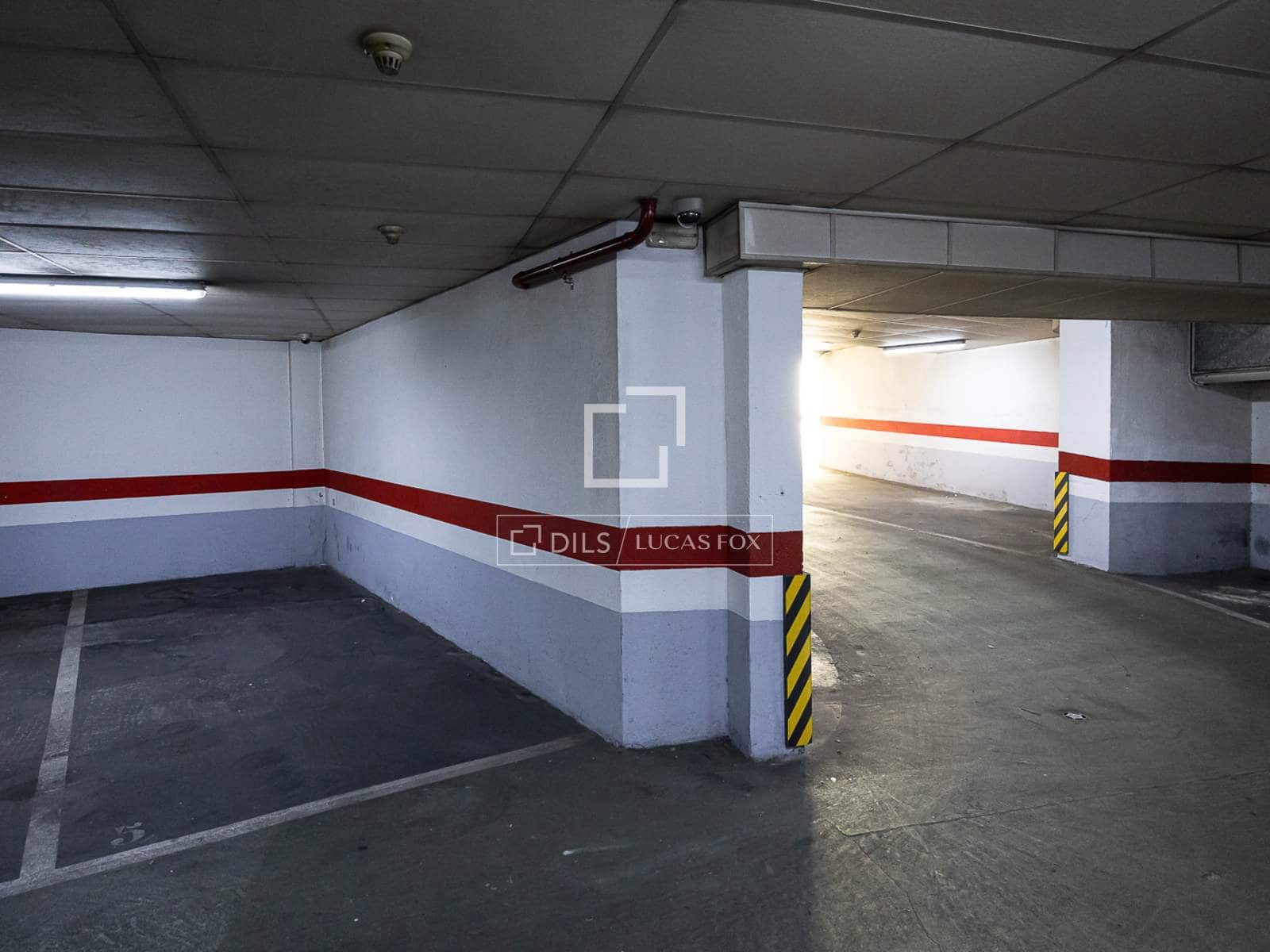 4 soveværelse Lejlighed til salg i Barcelona by - € 2.150.000 (Ref: 9889255)