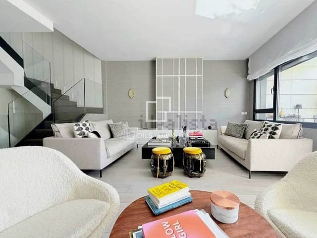 4 chambre Villa/Maison à vendre à La Moraleja, Alcobendas - 1 850 000 € (Ref: 9889257)