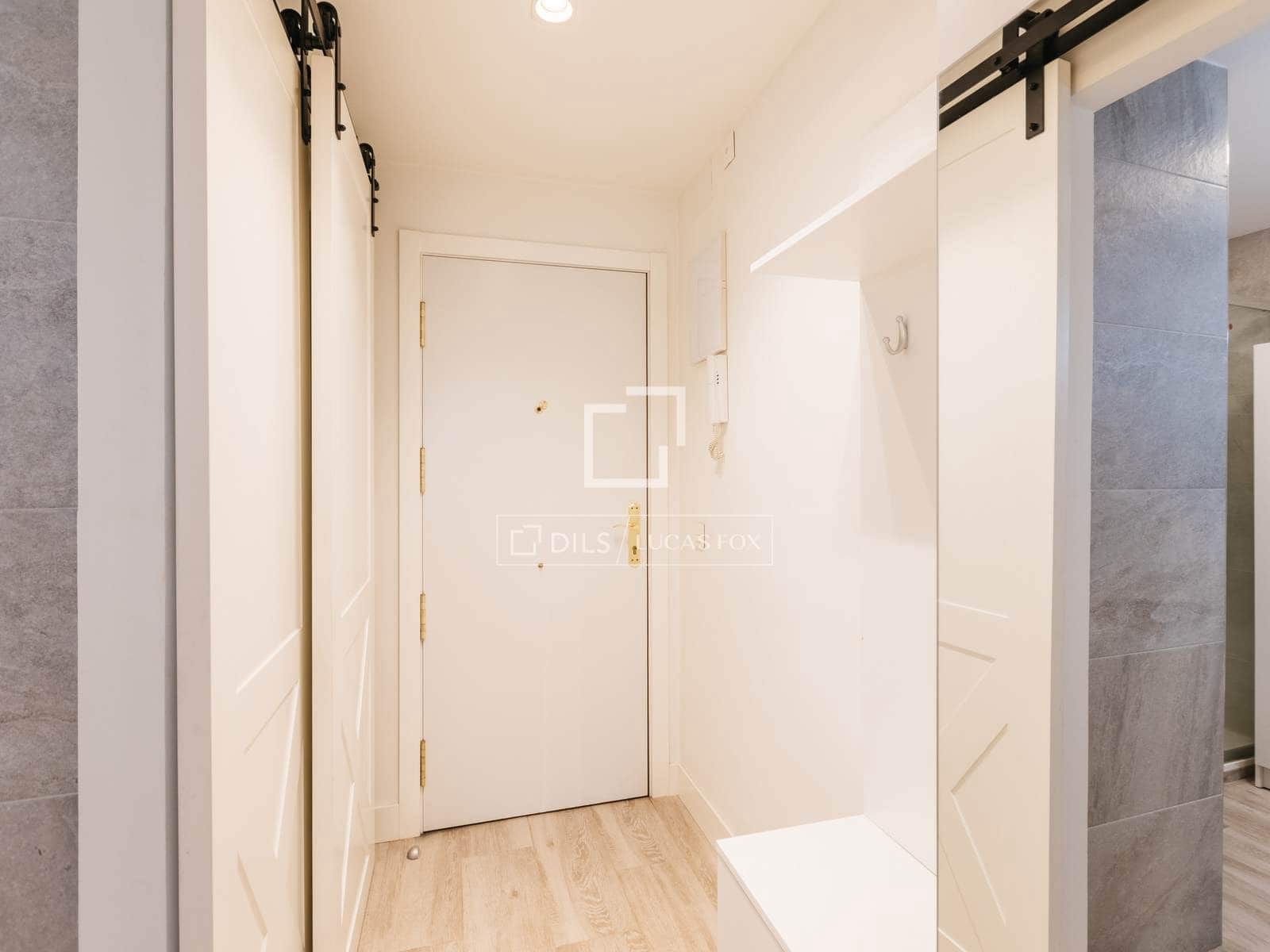 1 slaapkamer Appartement te huur in Madrid stad - € 1.300 (Ref: 9889258)