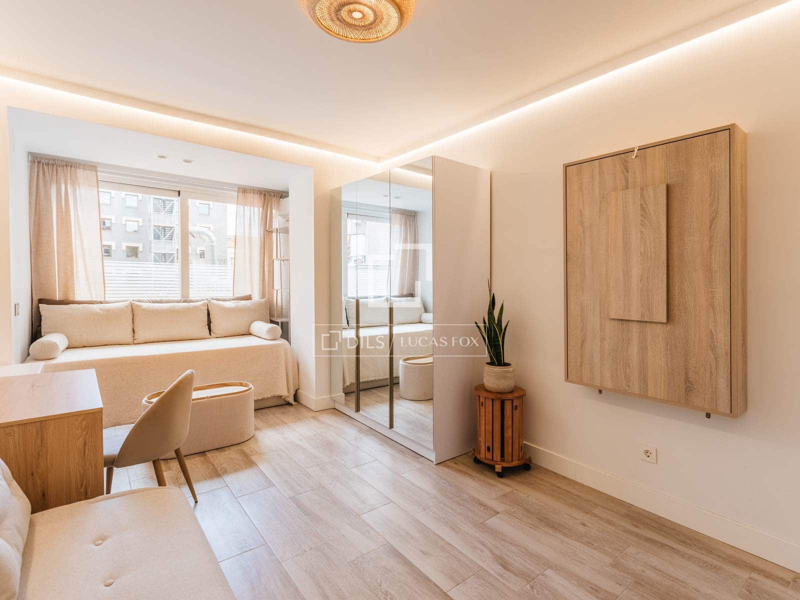 1 slaapkamer Appartement te huur in Madrid stad - € 1.300 (Ref: 9889258)