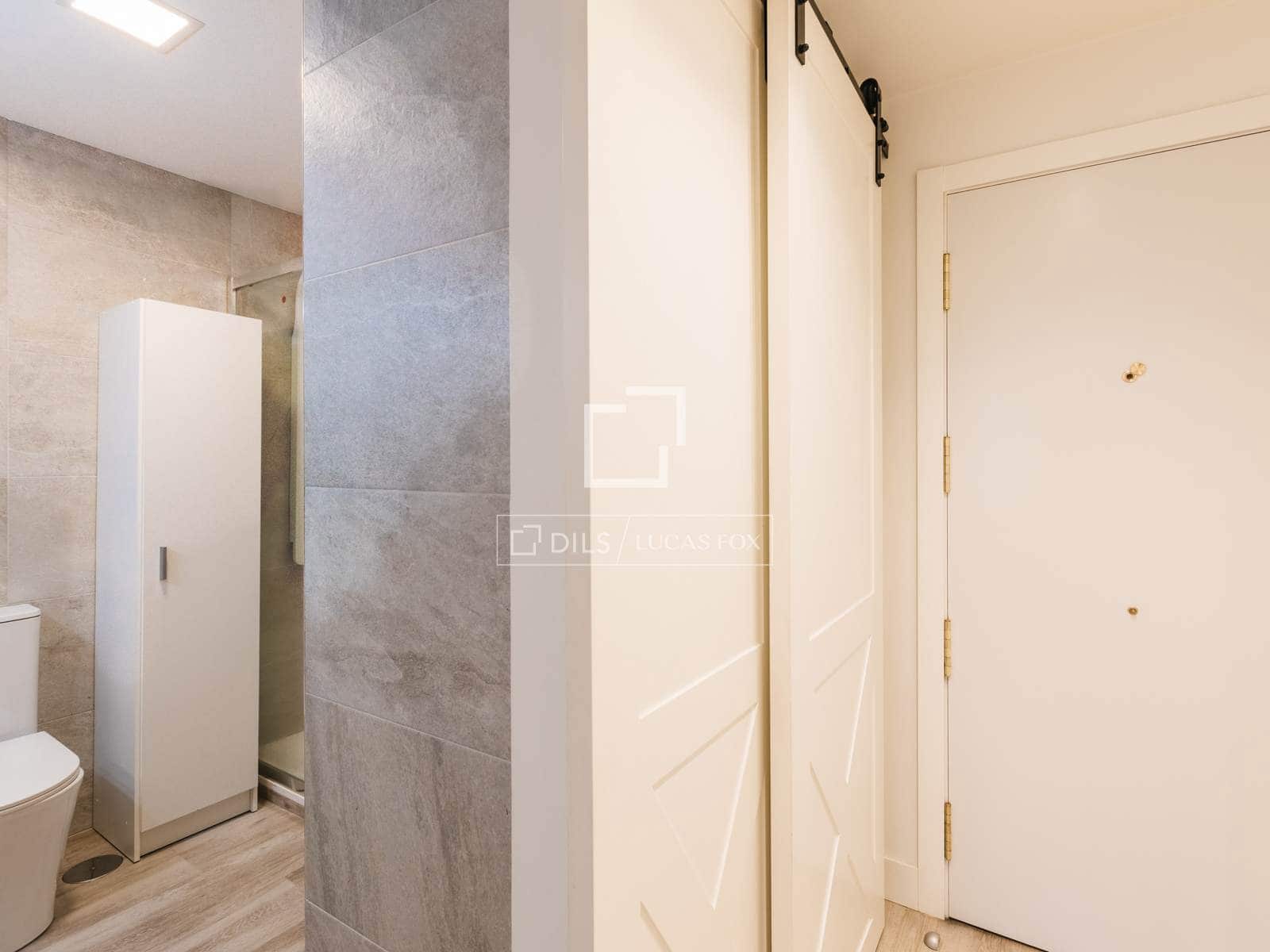 1 slaapkamer Appartement te huur in Madrid stad - € 1.300 (Ref: 9889258)