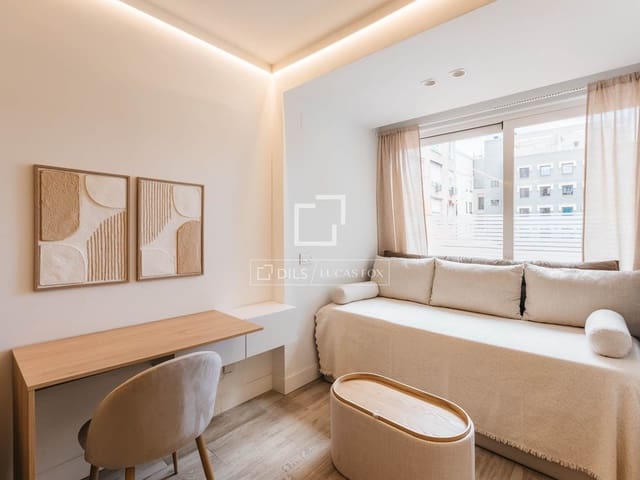 1 slaapkamer Appartement te huur in Castellana, Madrid stad - € 1.300 (Ref: 9889258)