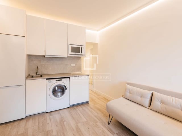 1 slaapkamer Appartement te huur in Castellana, Madrid stad - € 1.300 (Ref: 9889258)