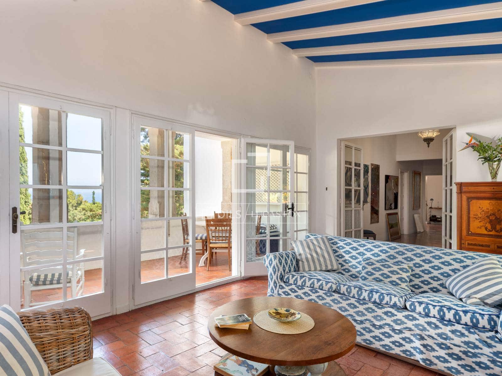9 soverom Villa til salgs i Begur med svømmebasseng garasje - € 5 000 000 (Ref: 9889353)