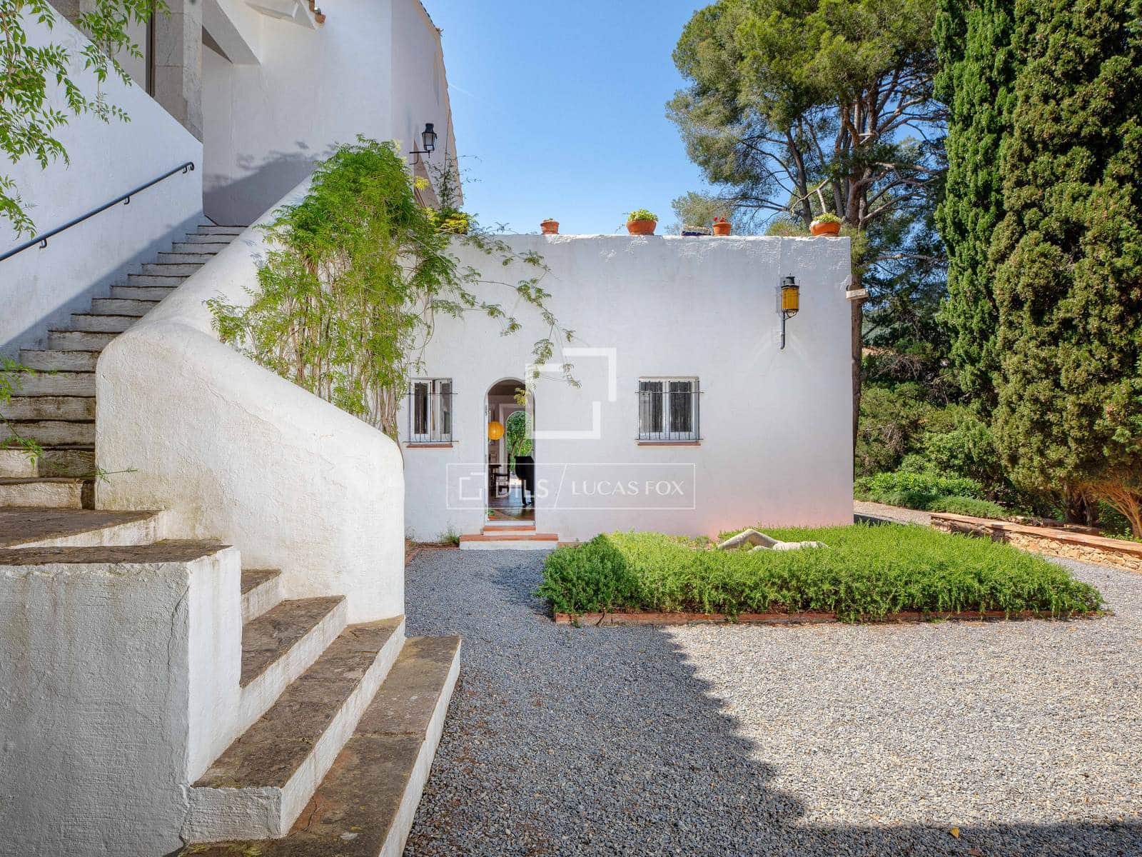 9 soverom Villa til salgs i Begur med svømmebasseng garasje - € 5 000 000 (Ref: 9889353)
