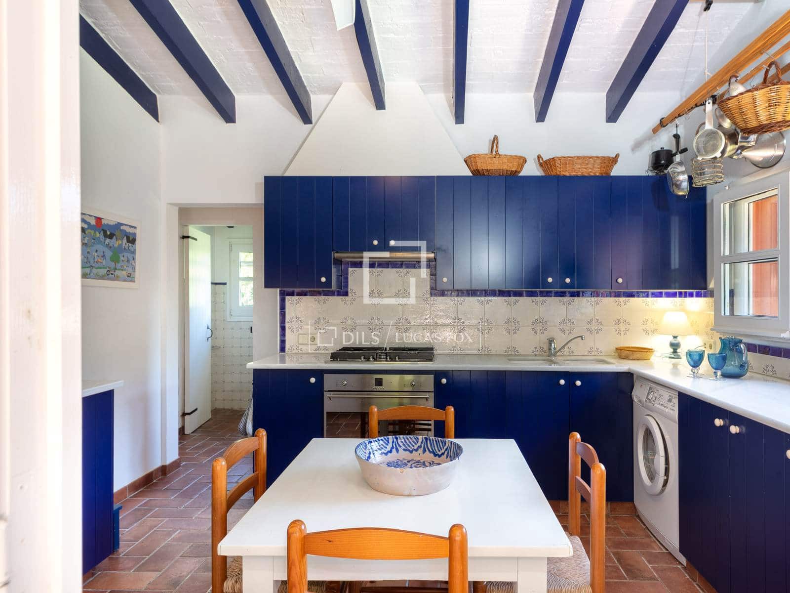 9 soverom Villa til salgs i Begur med svømmebasseng garasje - € 5 000 000 (Ref: 9889353)