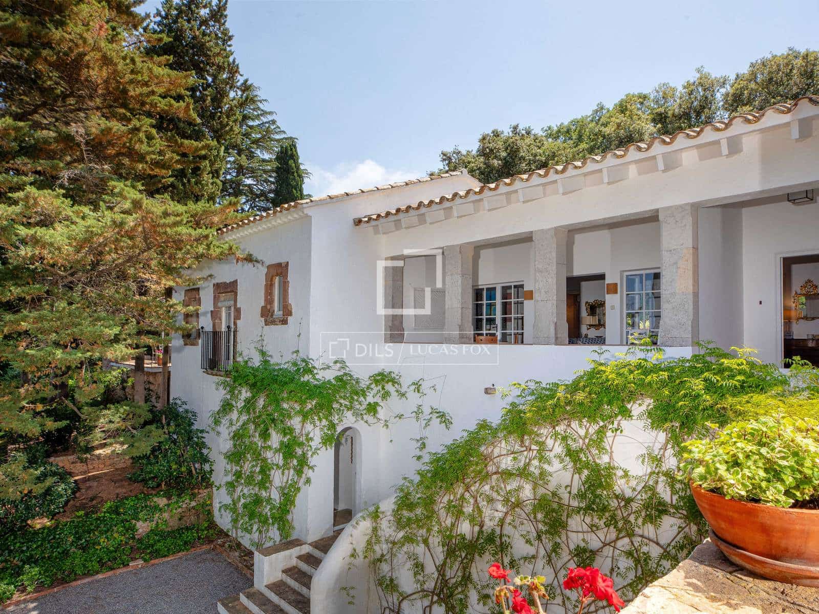 9 soverom Villa til salgs i Begur med svømmebasseng garasje - € 5 000 000 (Ref: 9889353)