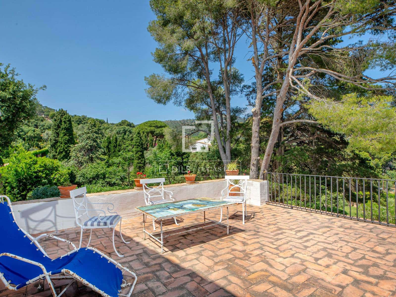9 soverom Villa til salgs i Begur med svømmebasseng garasje - € 5 000 000 (Ref: 9889353)