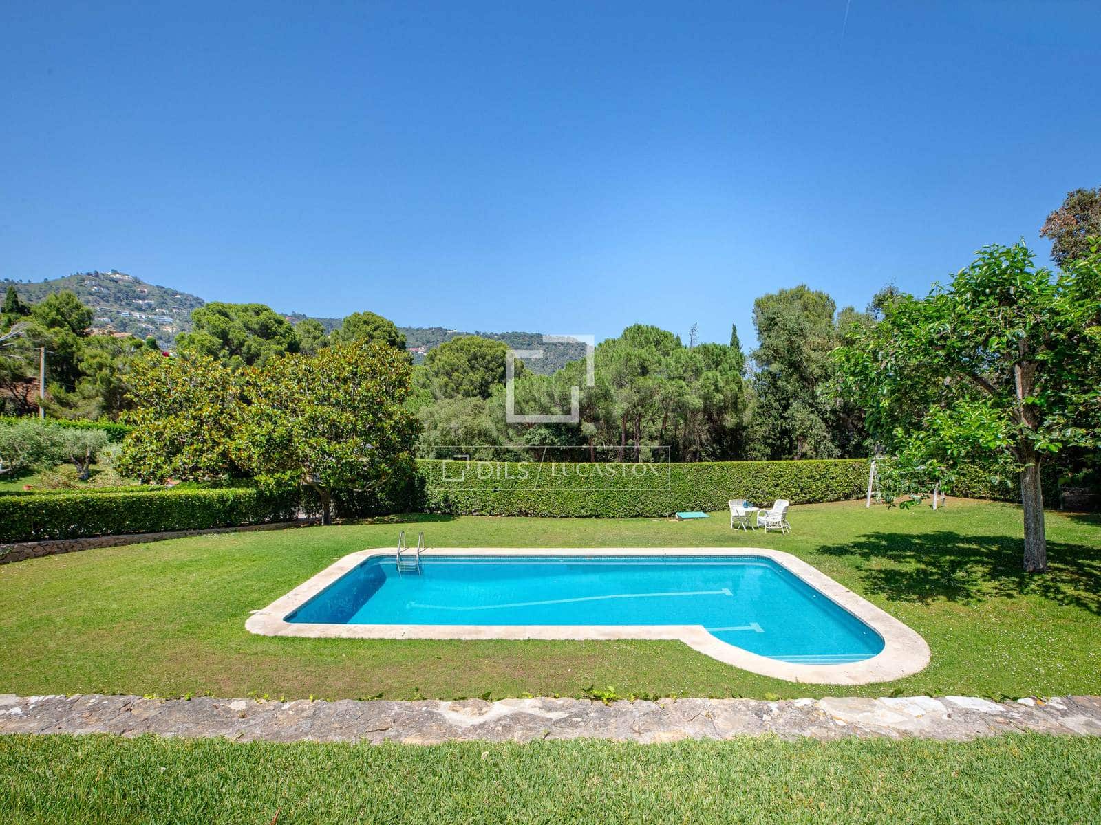 9 soverom Villa til salgs i Begur med svømmebasseng garasje - € 5 000 000 (Ref: 9889353)