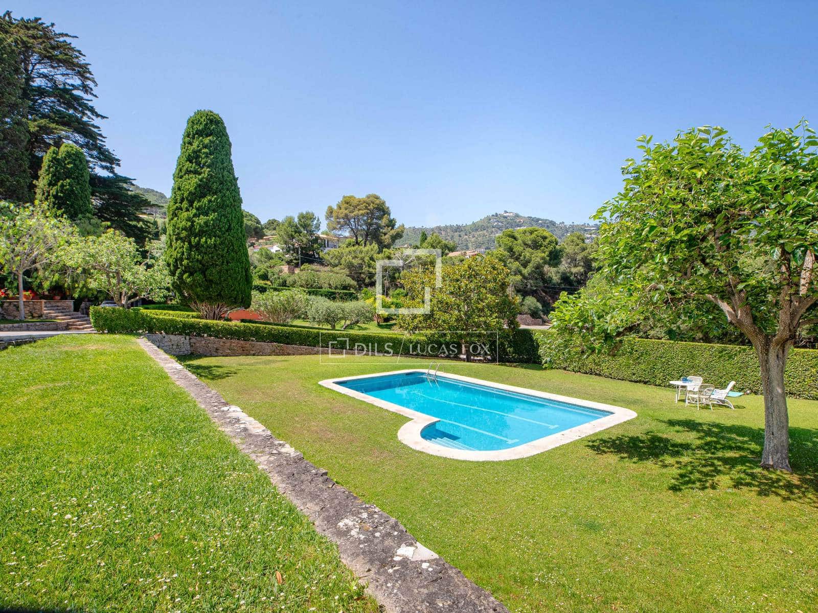9 soverom Villa til salgs i Begur med svømmebasseng garasje - € 5 000 000 (Ref: 9889353)