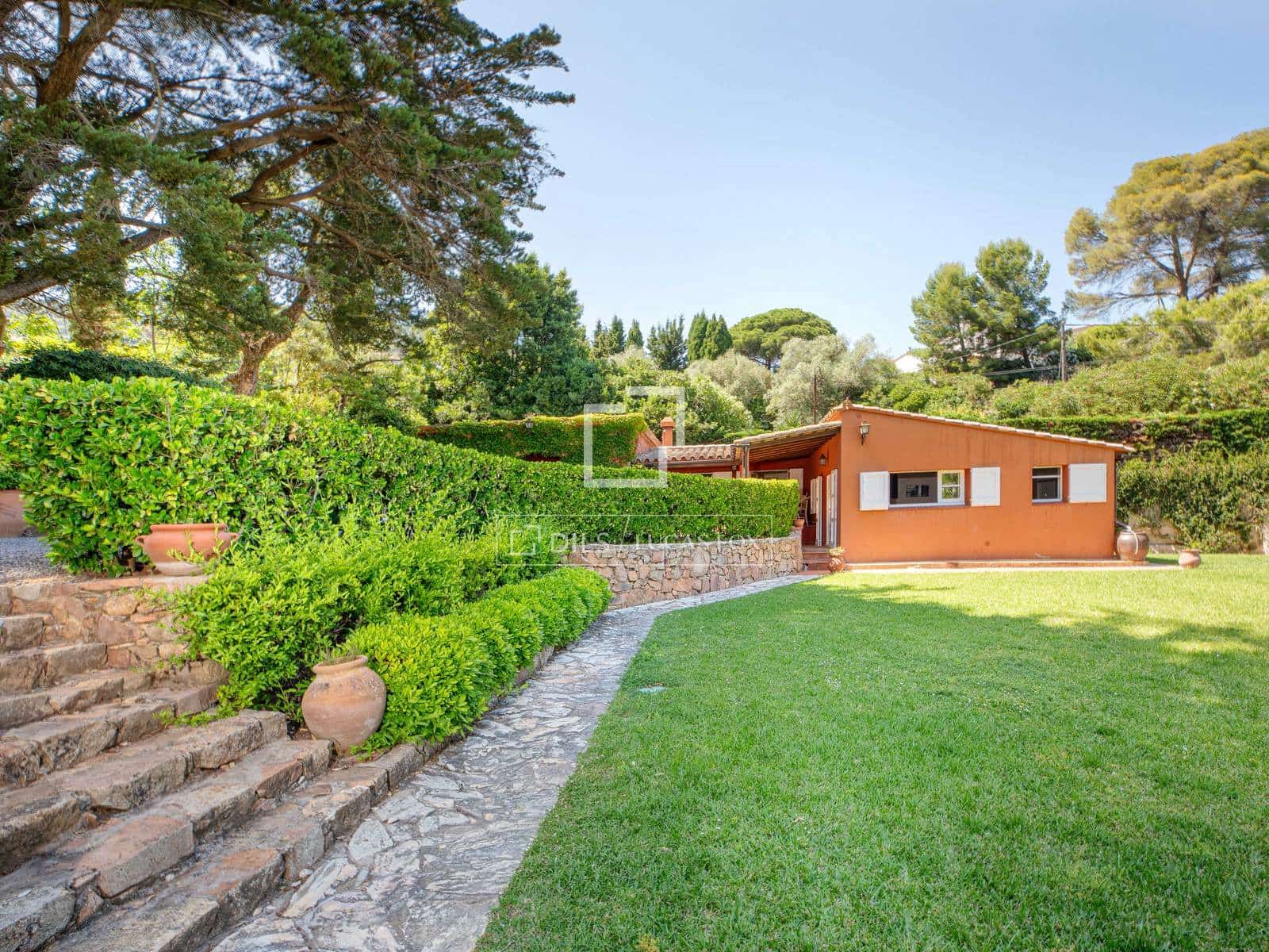 9 soverom Villa til salgs i Begur med svømmebasseng garasje - € 5 000 000 (Ref: 9889353)