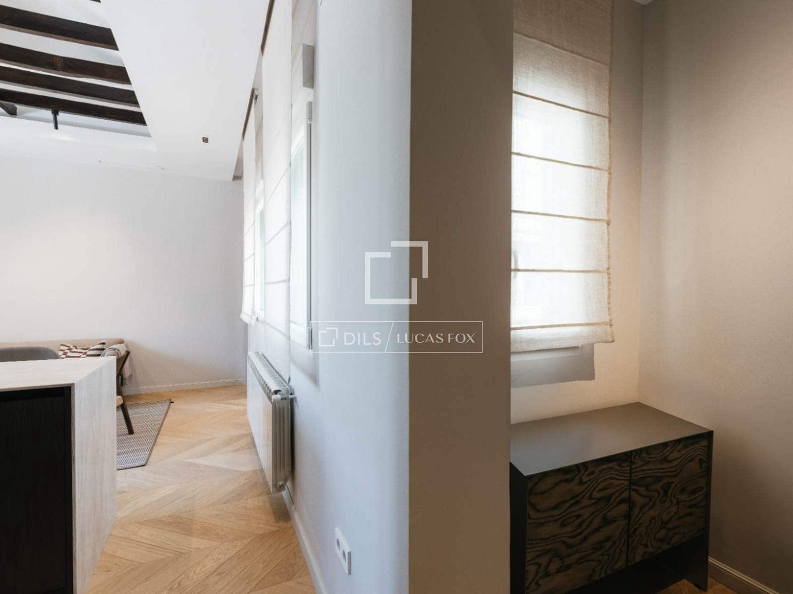2 slaapkamer Appartement te huur in Madrid stad - € 6.200 (Ref: 9889355)