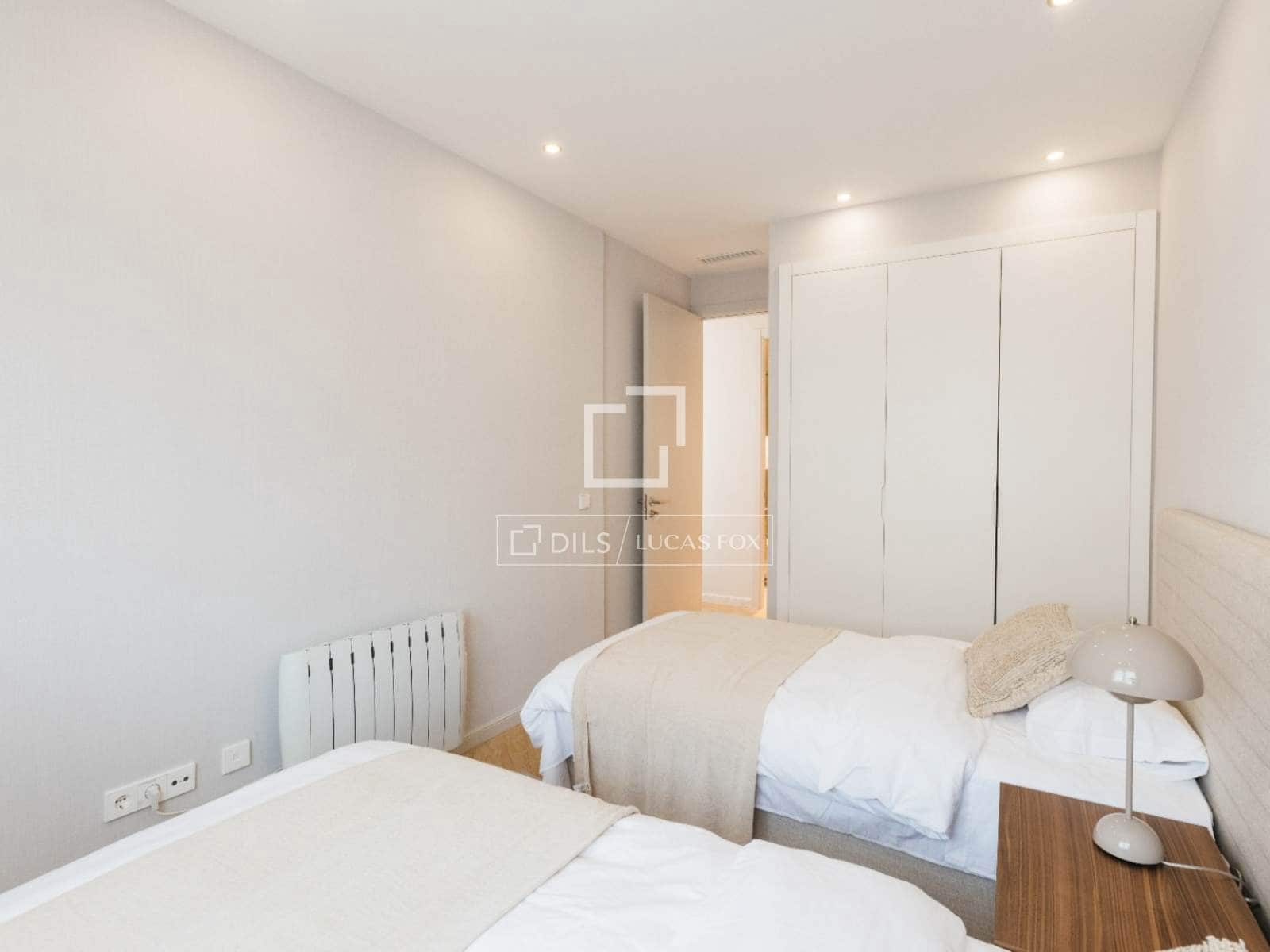 2 slaapkamer Appartement te huur in Madrid stad - € 6.200 (Ref: 9889355)