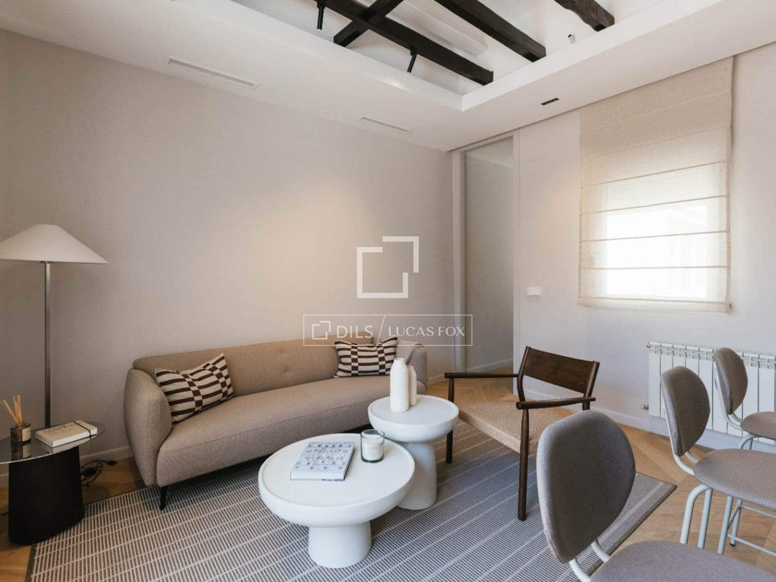 2 slaapkamer Appartement te huur in Madrid stad - € 6.200 (Ref: 9889355)