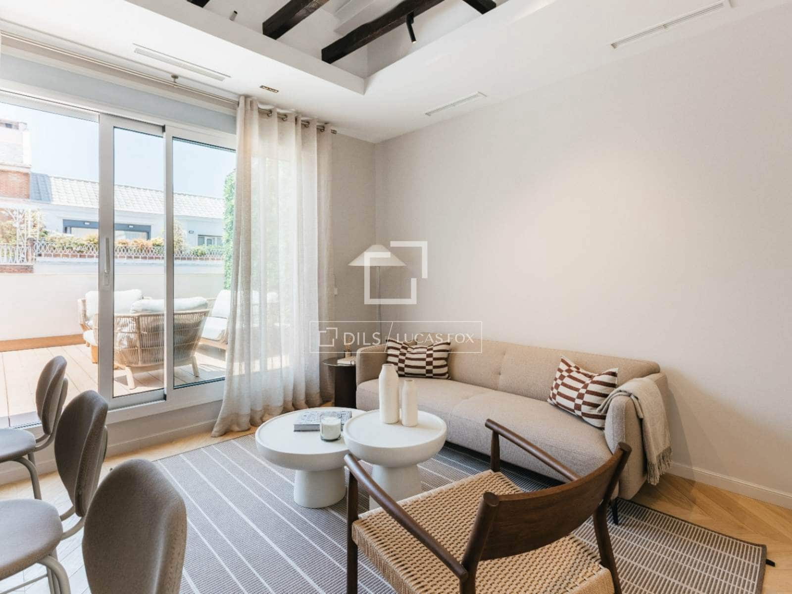 2 slaapkamer Appartement te huur in Madrid stad - € 6.200 (Ref: 9889355)