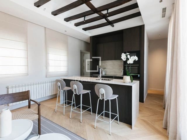 2 slaapkamer Appartement te huur in Castellana, Madrid stad - € 6.200 (Ref: 9889355)