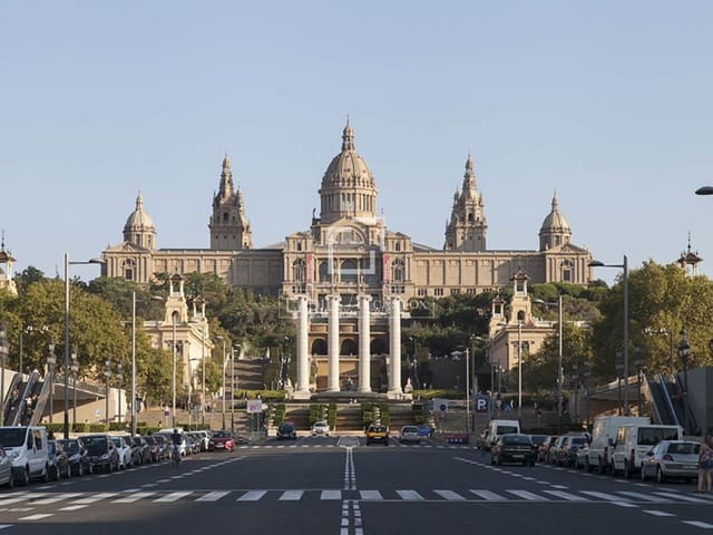 2 soveværelse Lejlighed til salg i Barcelona by - € 490.000 (Ref: 9889423)