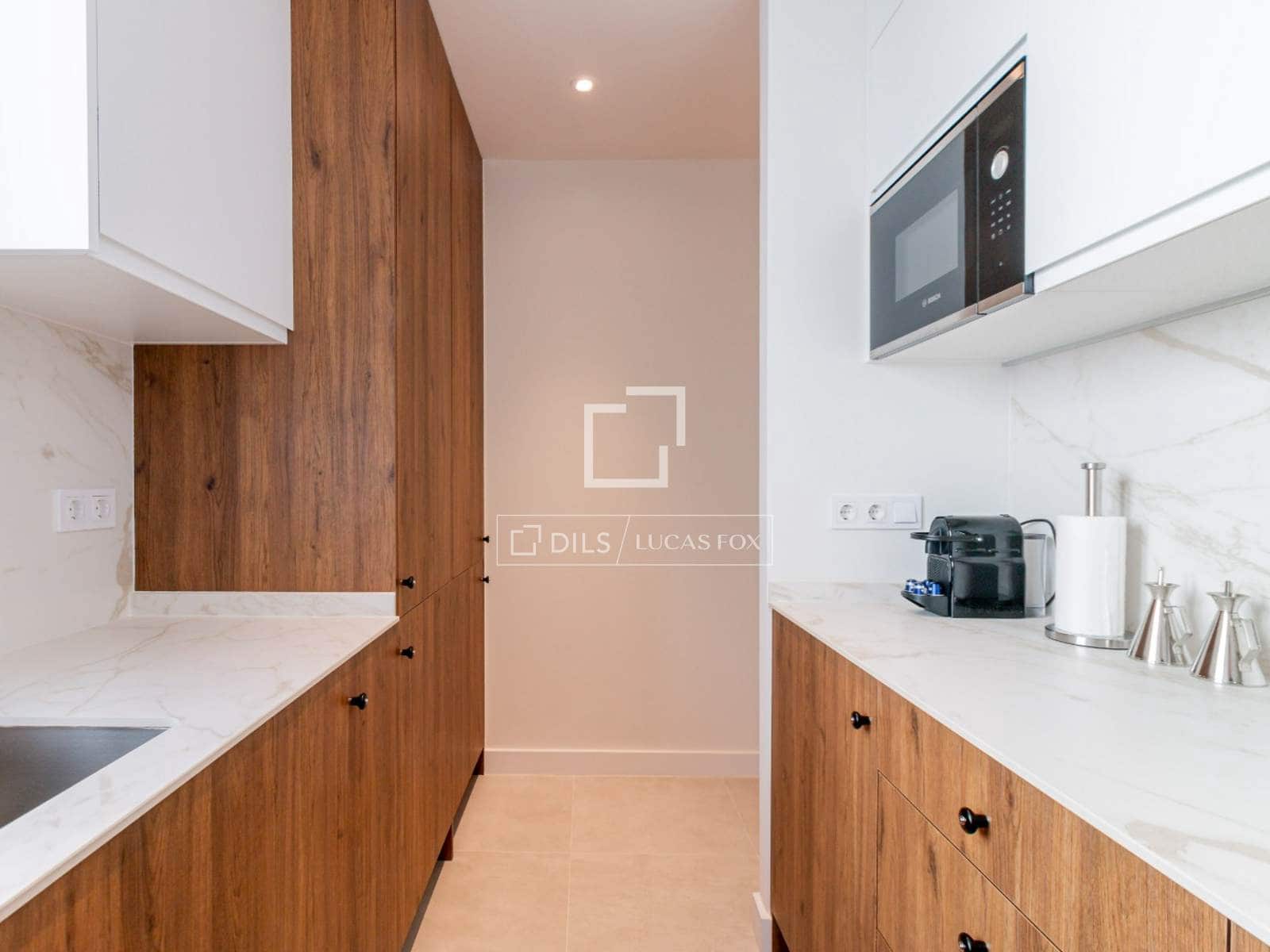 3 sypialnia Apartament do wynajęcia w Miasto Madryt - 4 200 € (Ref: 9889424)