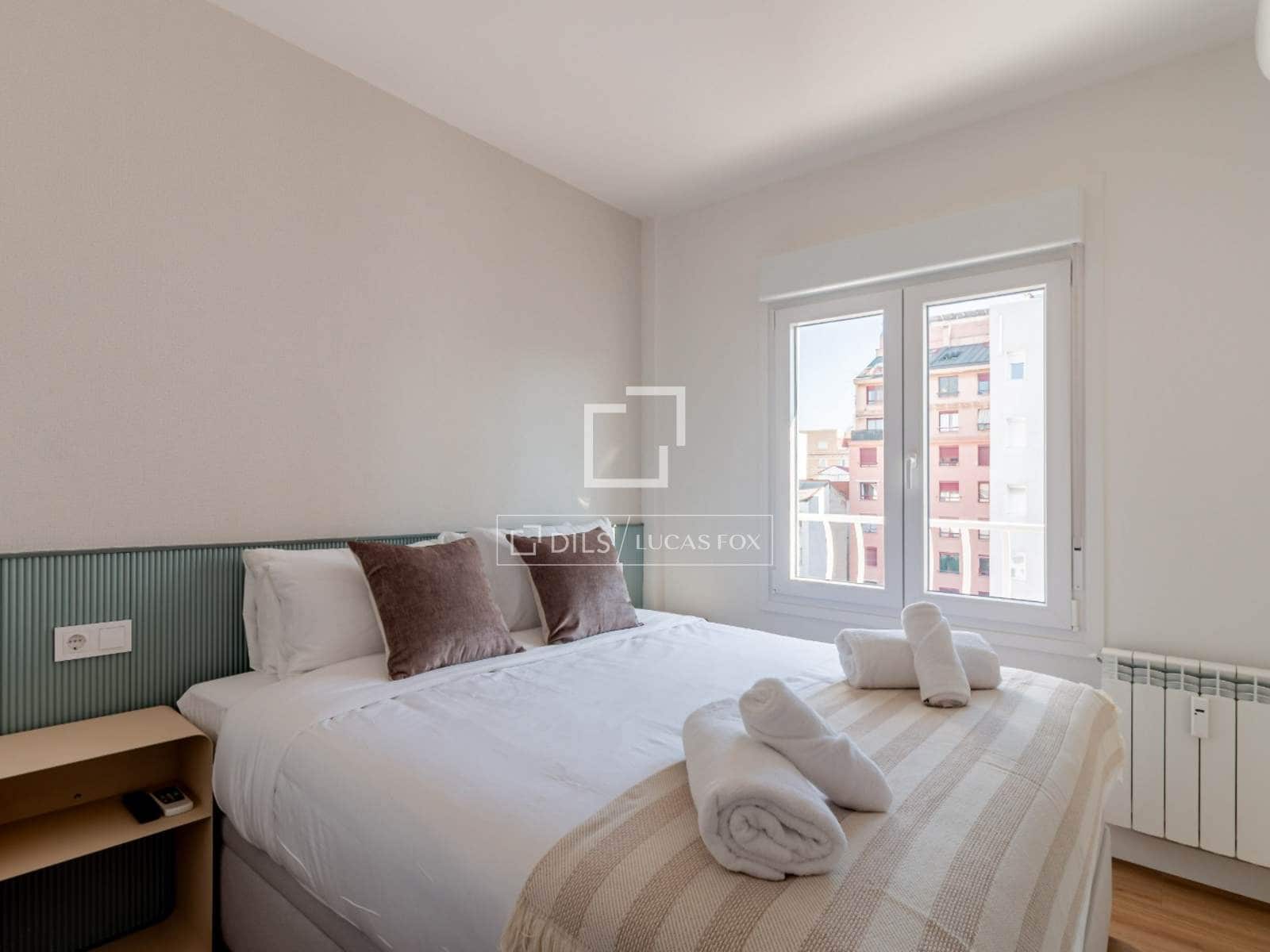 3 sypialnia Apartament do wynajęcia w Miasto Madryt - 4 200 € (Ref: 9889424)
