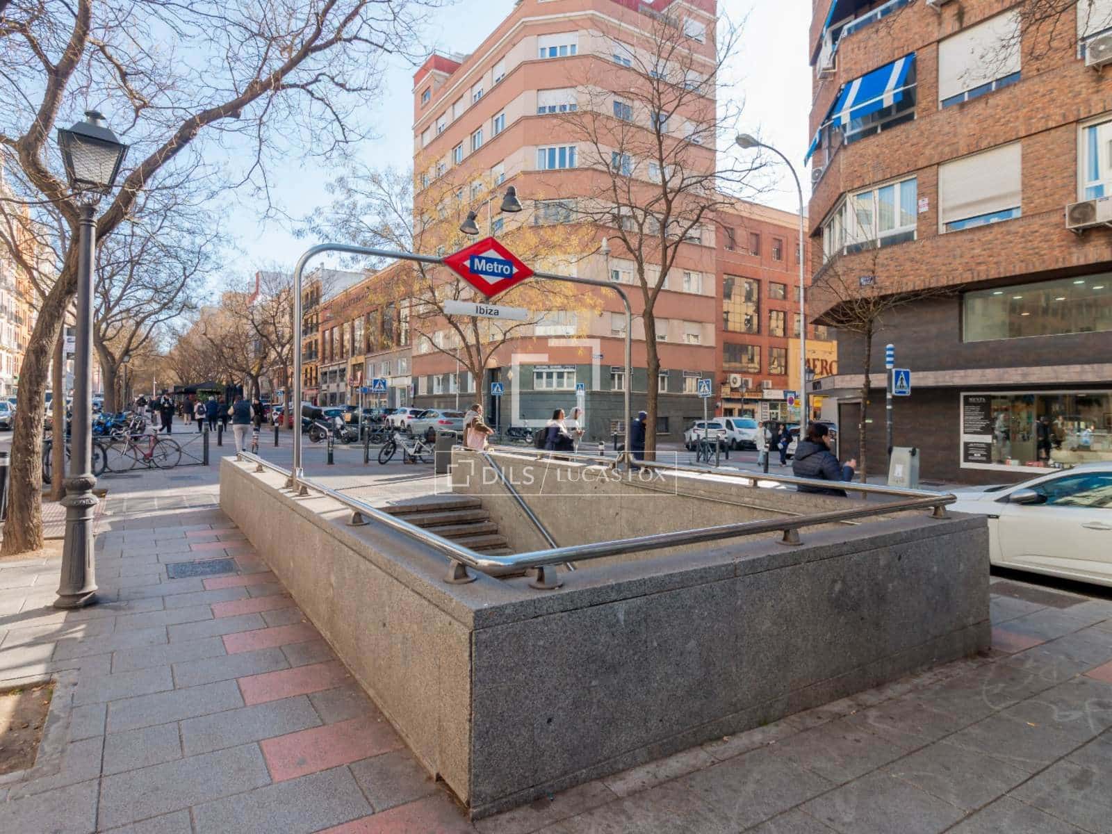 3 sypialnia Apartament do wynajęcia w Miasto Madryt - 4 200 € (Ref: 9889424)