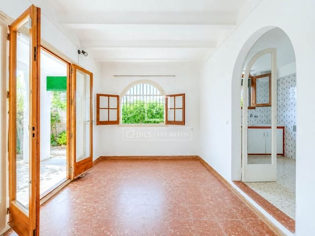 4 sovrum Villa till salu i Sitges med garage - 790 000 € (Ref: 9889528)