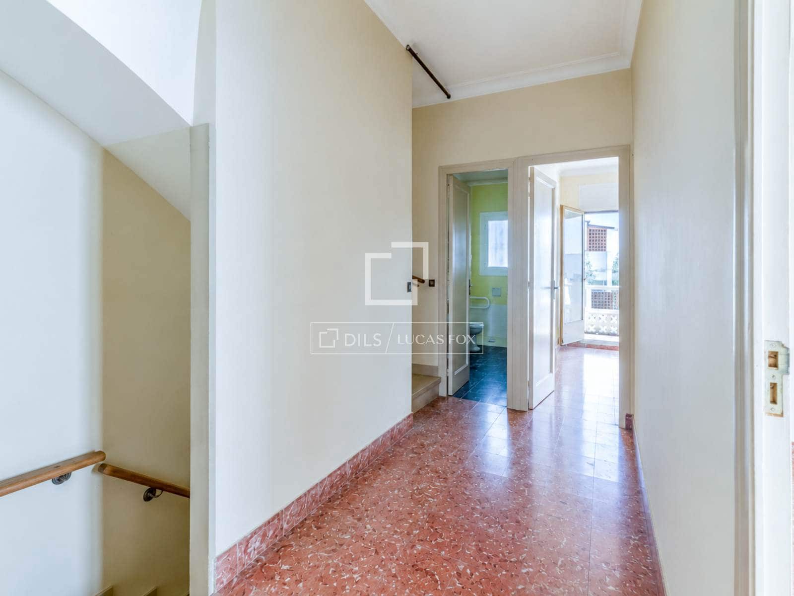 4 sovrum Villa till salu i Sitges med garage - 790 000 € (Ref: 9889528)