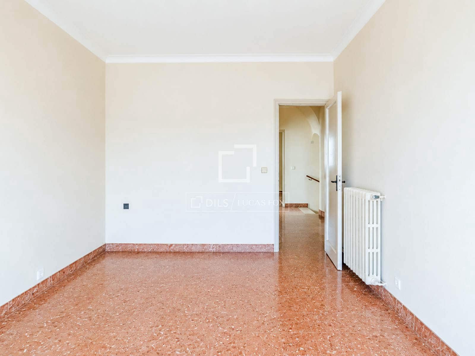 4 sovrum Villa till salu i Sitges med garage - 790 000 € (Ref: 9889528)