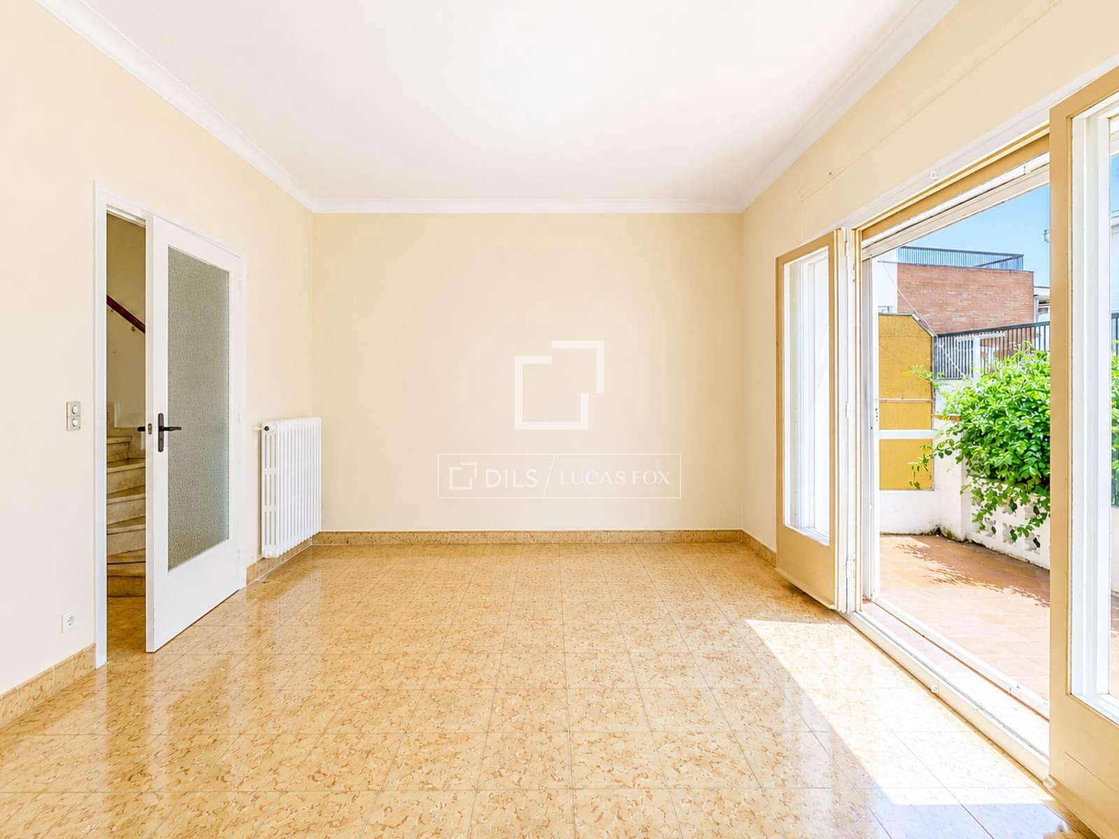 4 sovrum Villa till salu i Sitges med garage - 790 000 € (Ref: 9889528)