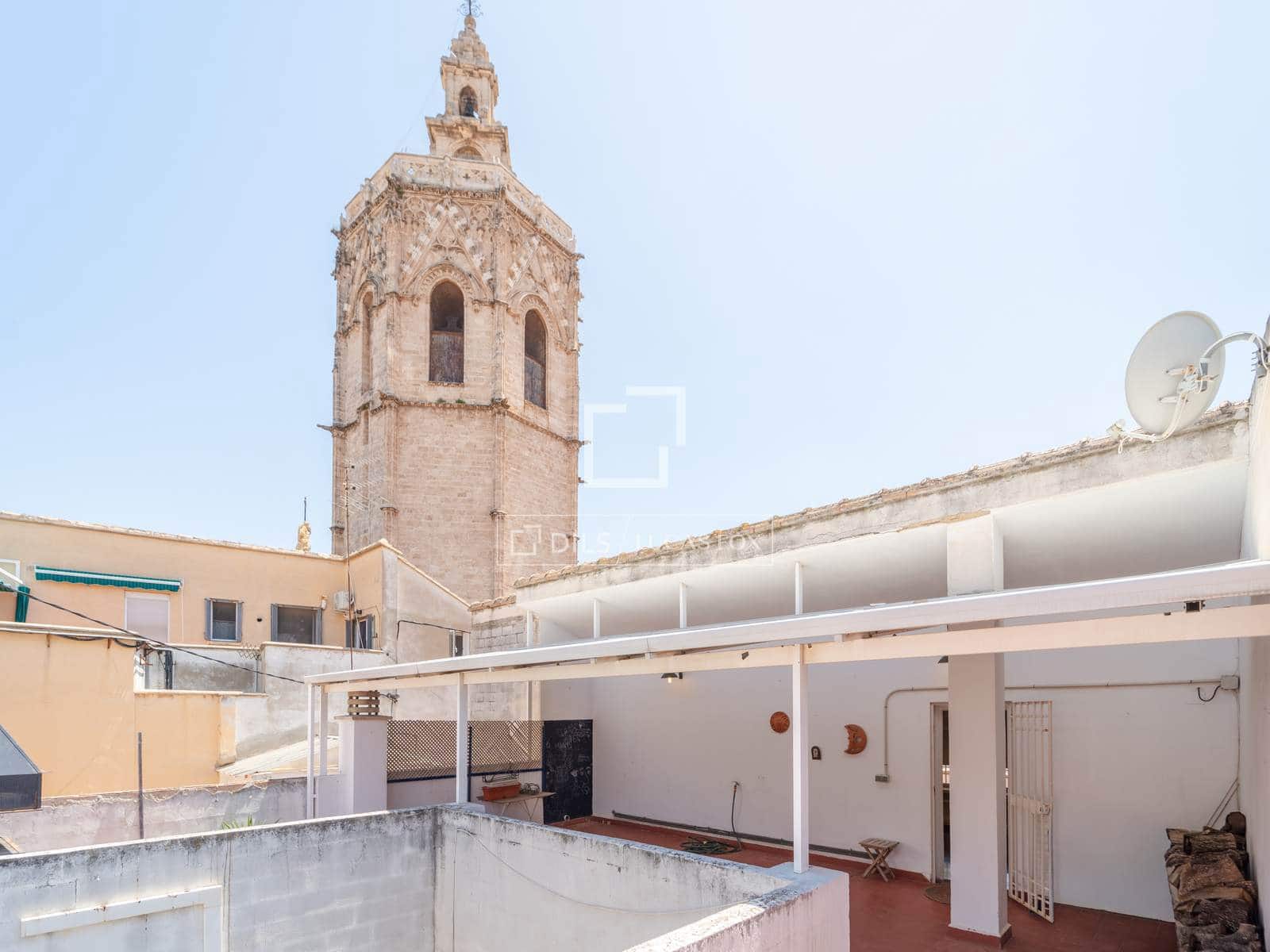 4 slaapkamer Penthouse te huur in Valencia stad - € 2.300 (Ref: 9889529)