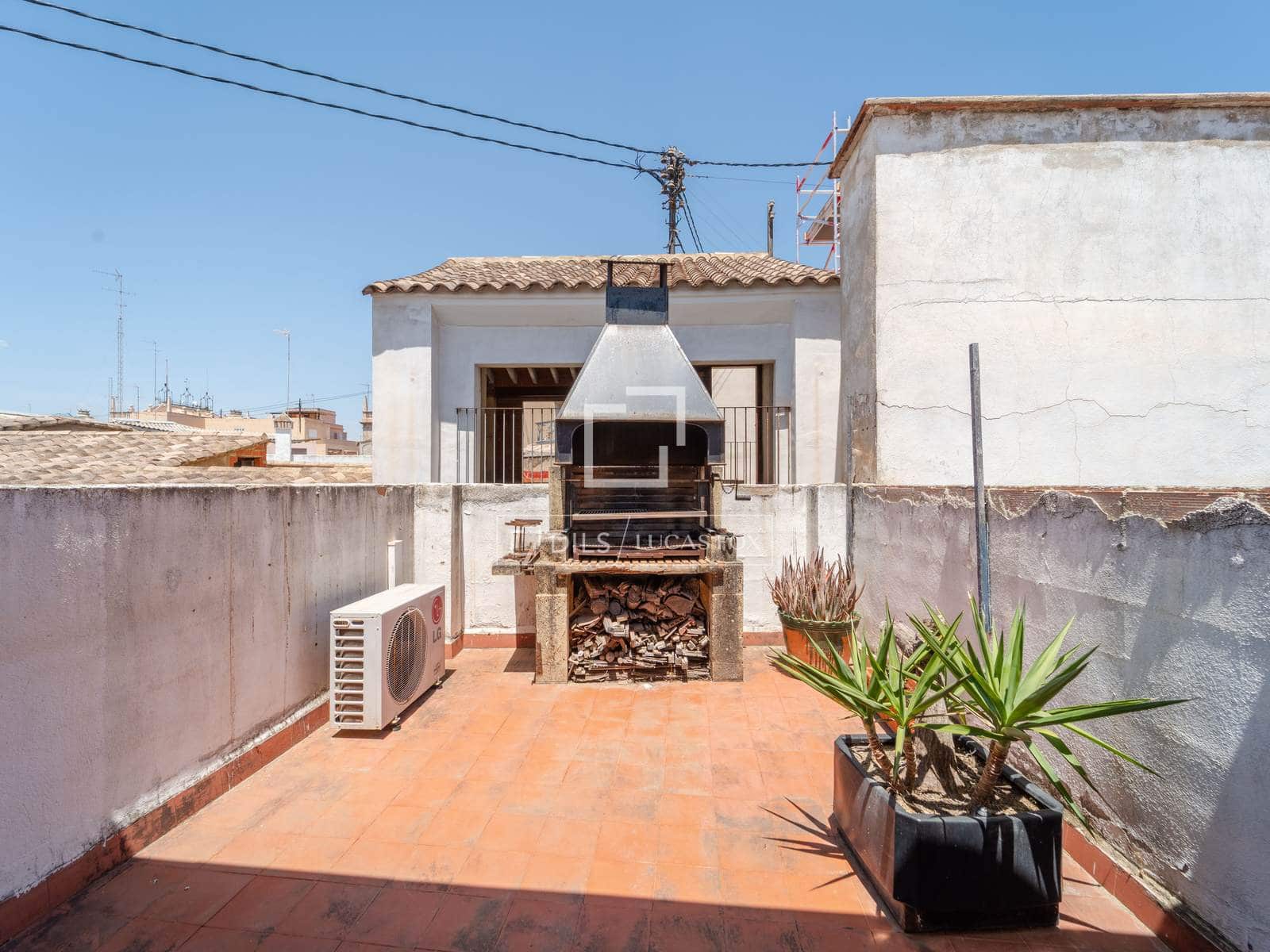 4 slaapkamer Penthouse te huur in Valencia stad - € 2.300 (Ref: 9889529)