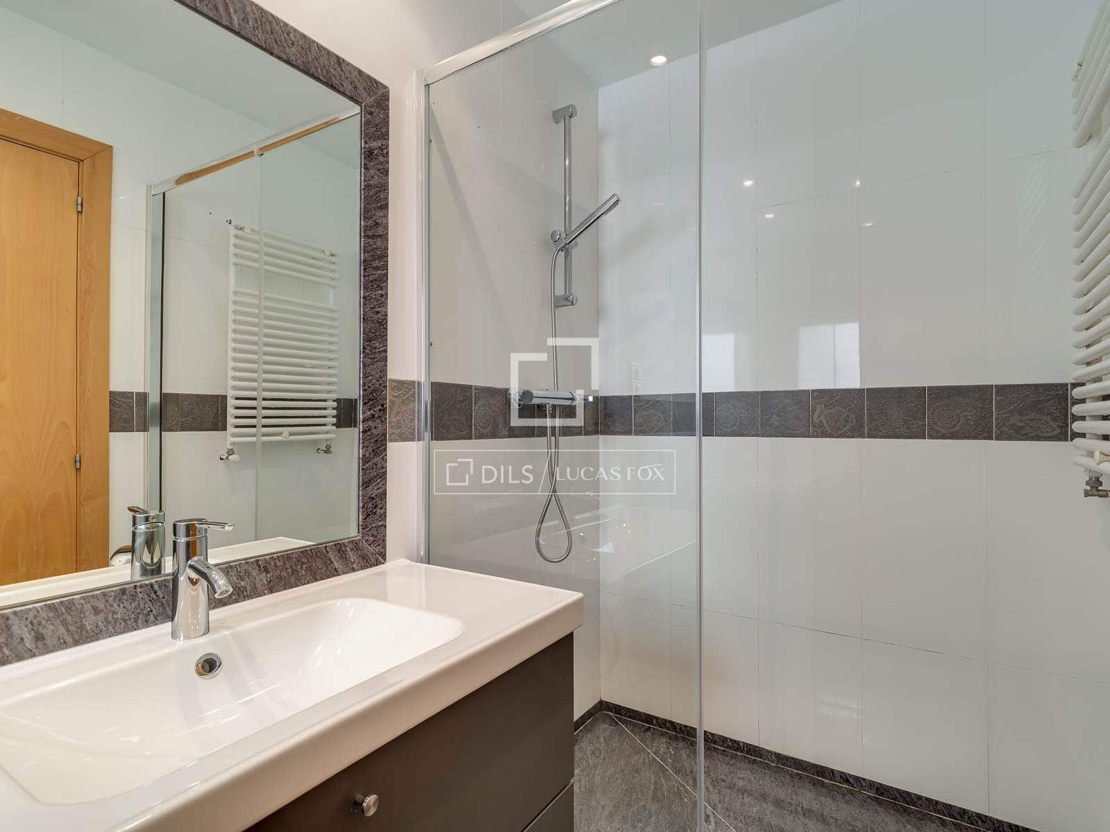 3 soverom Leilighet til salgs i Barcelona by - € 680 000 (Ref: 9889530)