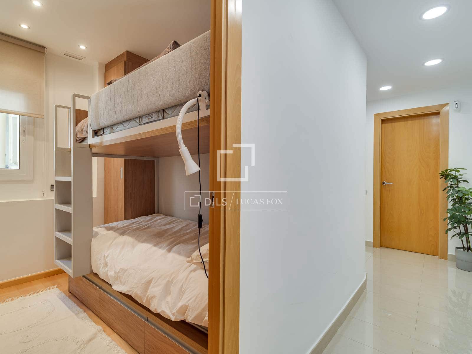 3 soverom Leilighet til salgs i Barcelona by - € 680 000 (Ref: 9889530)