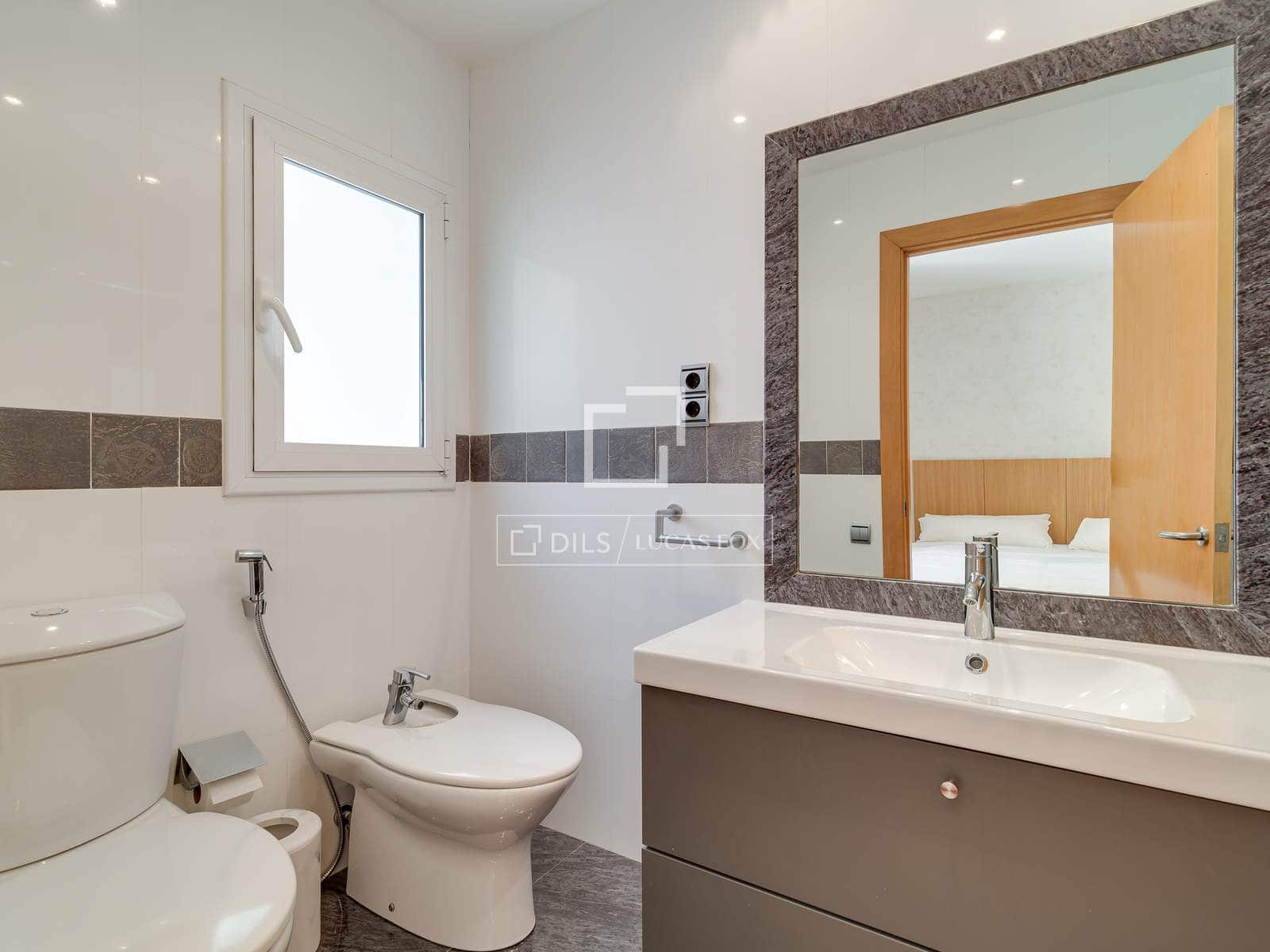 3 soverom Leilighet til salgs i Barcelona by - € 680 000 (Ref: 9889530)