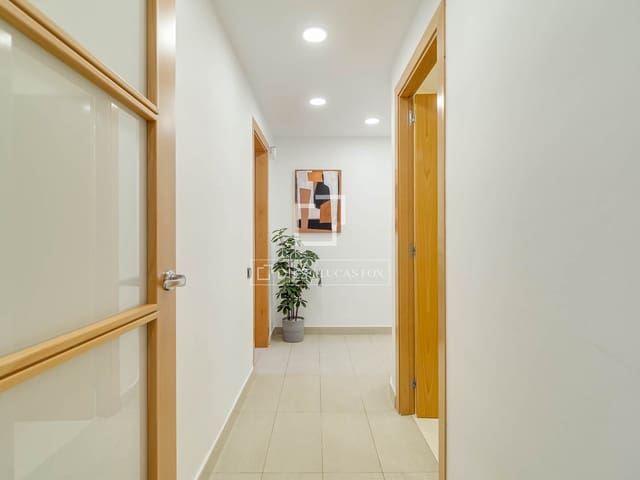 3 soverom Leilighet til salgs i Barcelona by - € 680 000 (Ref: 9889530)
