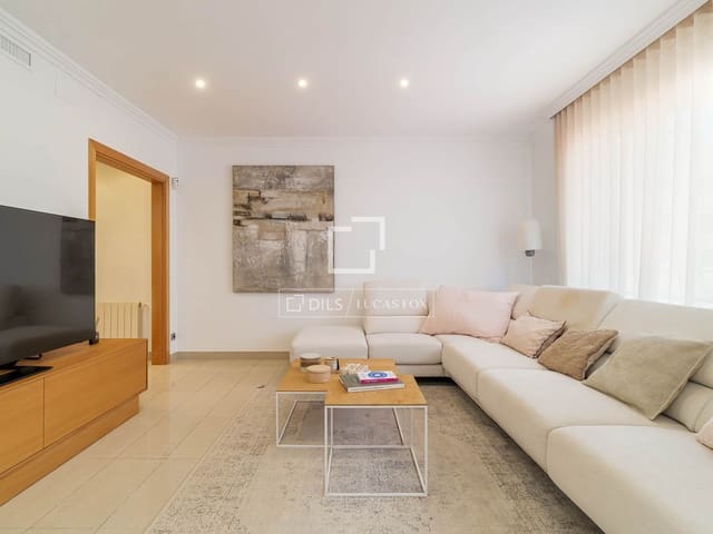 3 soverom Leilighet til salgs i Barcelona by - € 680 000 (Ref: 9889530)