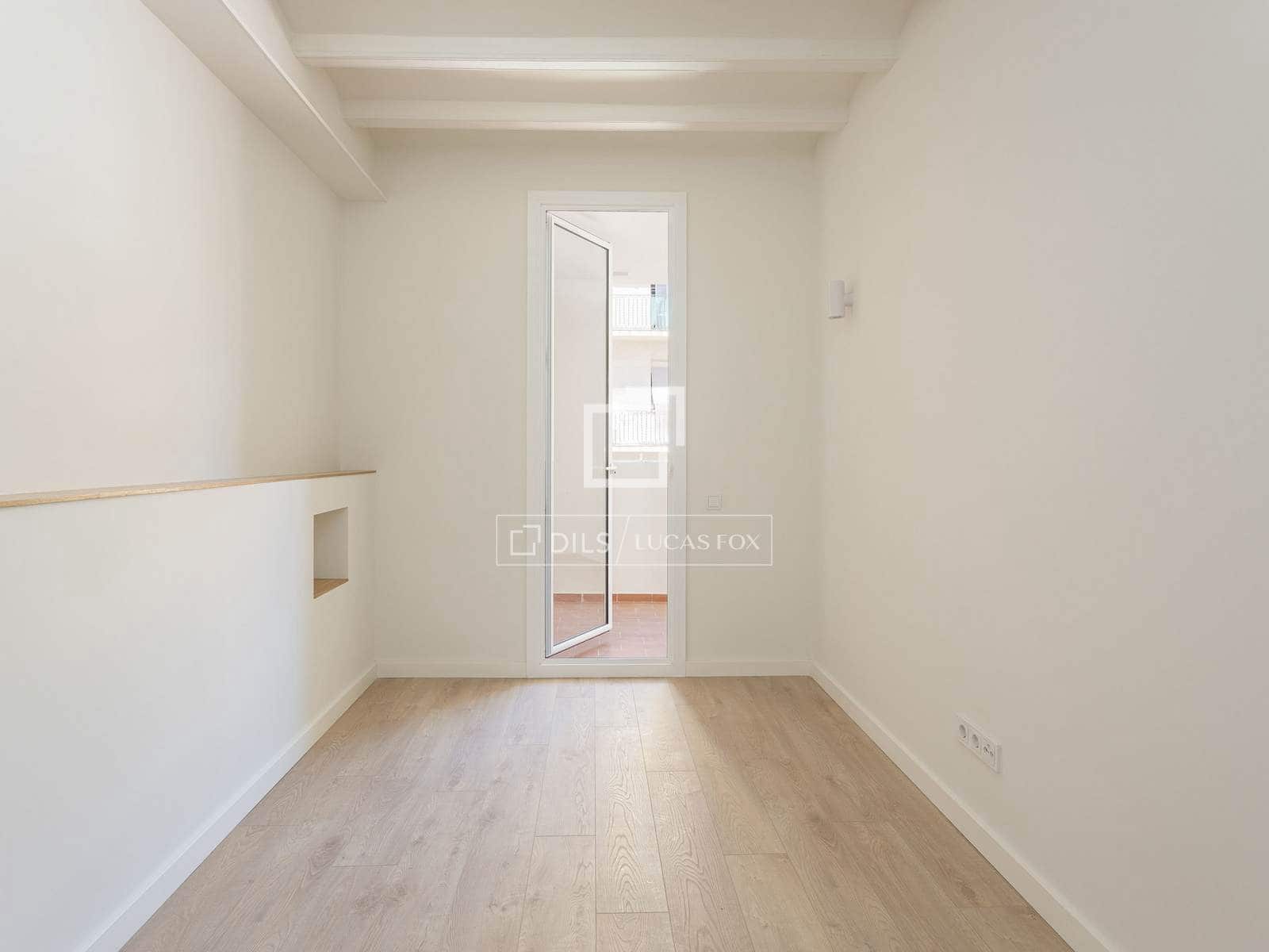 2 slaapkamer Appartement te koop in Barcelona stad - € 430.000 (Ref: 9889531)