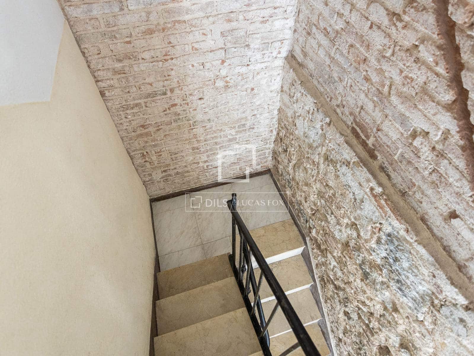 2 slaapkamer Appartement te koop in Barcelona stad - € 430.000 (Ref: 9889531)
