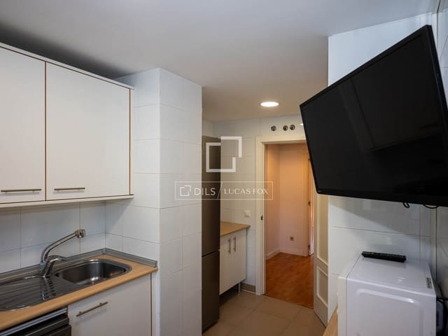 2 bedroom Apartment for rent in Alcobendas with pool garage - € 2,550 (Ref: 9890656)