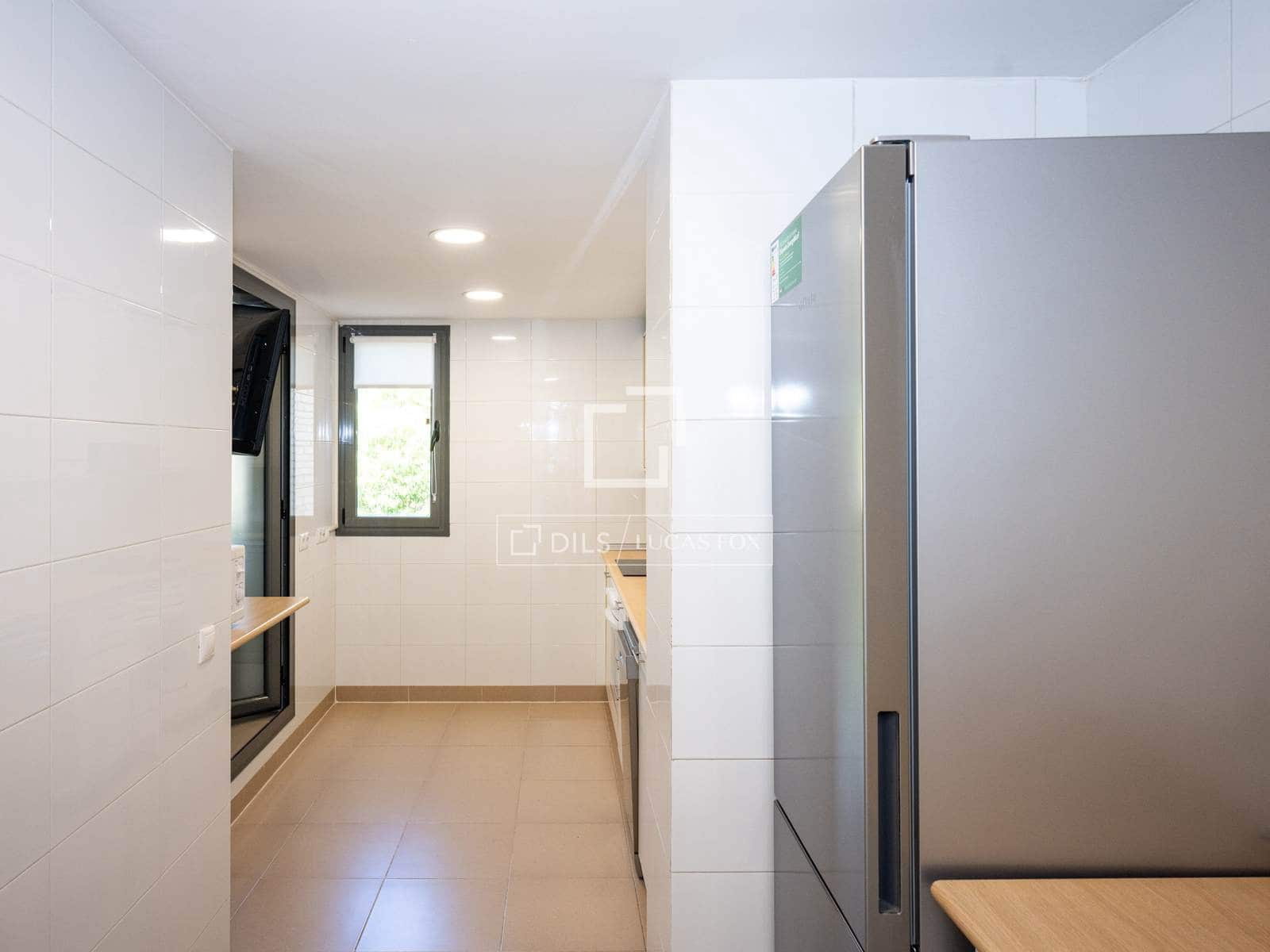2 bedroom Apartment for rent in Alcobendas with pool garage - € 2,400 (Ref: 9890656)