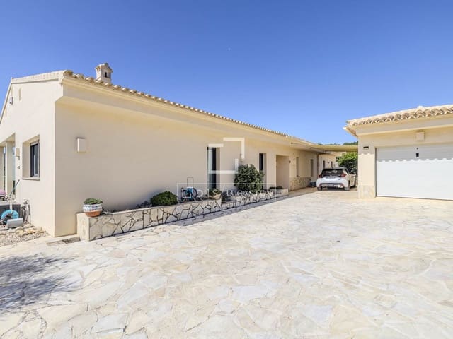 4 makuuhuone Huvila myytävänä paikassa Javea / Xàbia mukana uima-altaan 
autotalli - 1 495 000 € (Ref: 9890931)