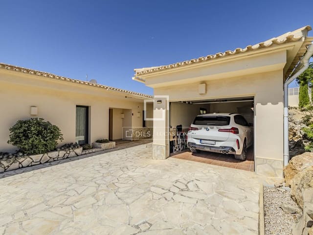 4 makuuhuone Huvila myytävänä paikassa Javea / Xàbia mukana uima-altaan 
autotalli - 1 495 000 € (Ref: 9890931)