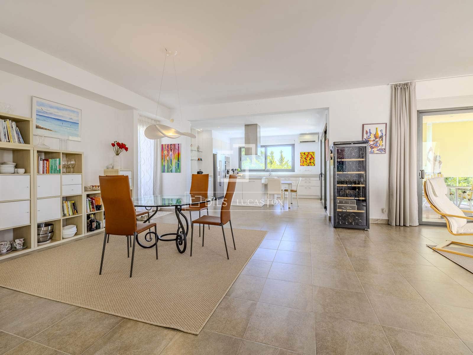 4 makuuhuone Huvila myytävänä paikassa Javea / Xabia mukana uima-altaan 
autotalli - 1 495 000 € (Ref: 9890931)