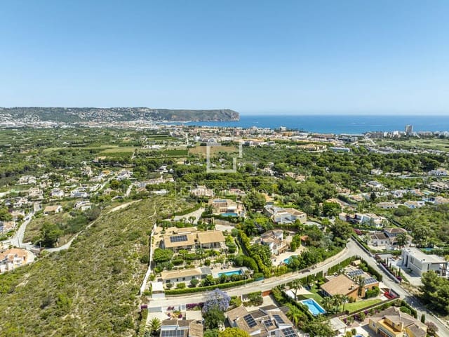 4 makuuhuone Huvila myytävänä paikassa Javea / Xàbia mukana uima-altaan 
autotalli - 1 495 000 € (Ref: 9890931)