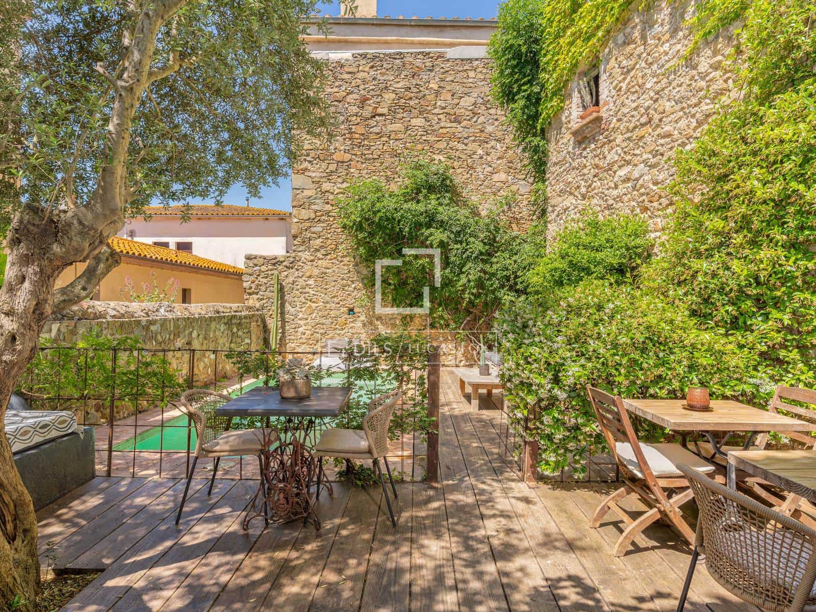 7 bedroom Villa for sale in Cervia de Ter with pool - € 1,300,000 (Ref: 9890934)