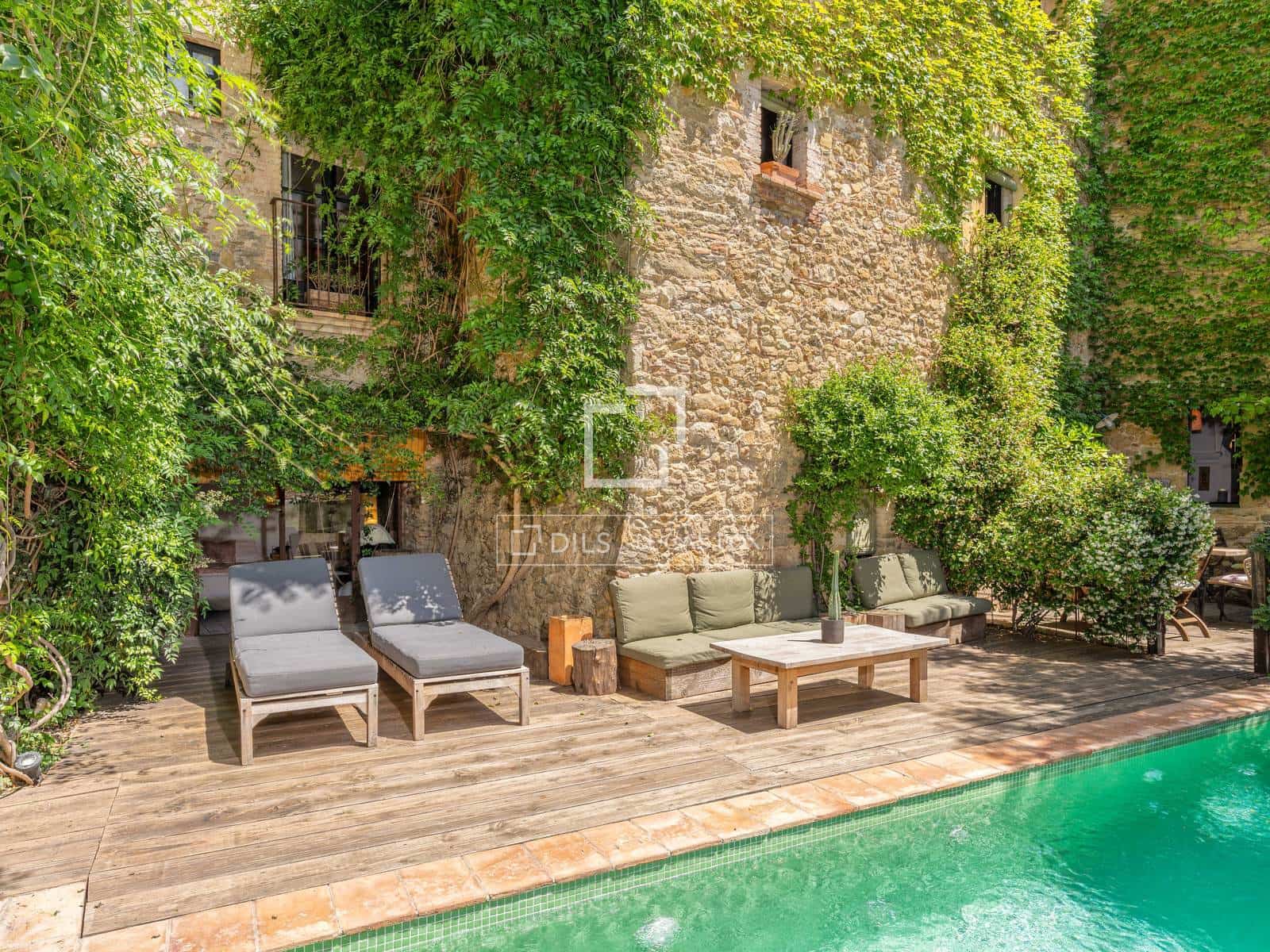 7 bedroom Villa for sale in Cervia de Ter with pool - € 1,300,000 (Ref: 9890934)