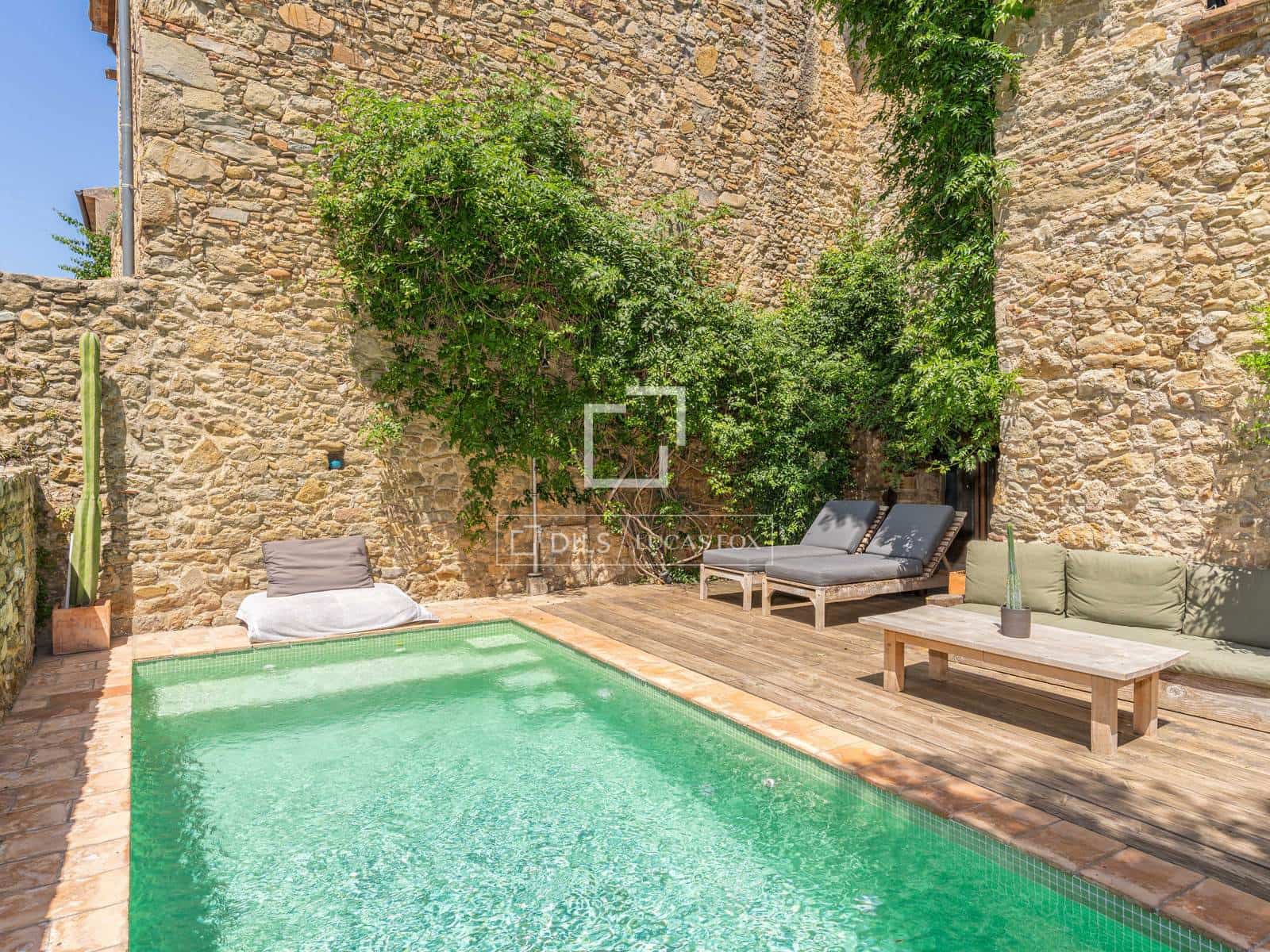 7 bedroom Villa for sale in Cervia de Ter with pool - € 1,300,000 (Ref: 9890934)