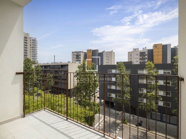 2 soverom Leilighet til leie i Sant Adrià de Besòs med svømmebasseng - € 2 000 (Ref: 9891138)